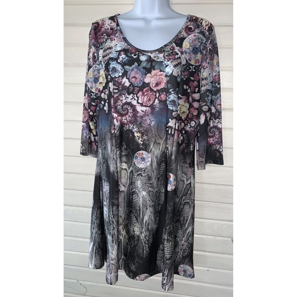NWT Simply Aster by Firmiana Sz MEDIUM Dress Stretch Knit Floral Snake Print